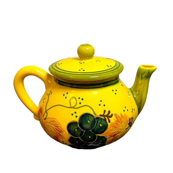 Blue Ridge ceramic teapot - Picture 2 of 5